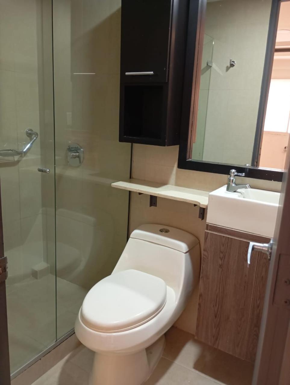 Hotel Med 33 Меделин Екстериор снимка
